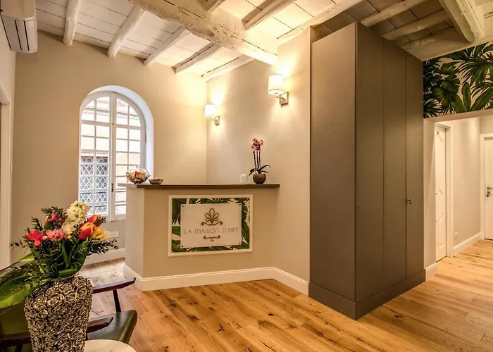 Guest house Vite 21 Luxury 4*